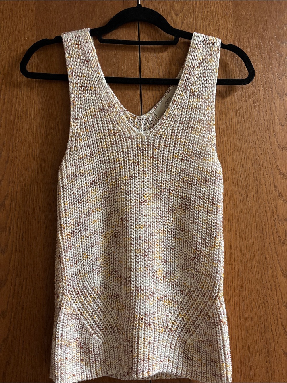 LOFT Cream Speckled V-Neck Knit Tank Sweater